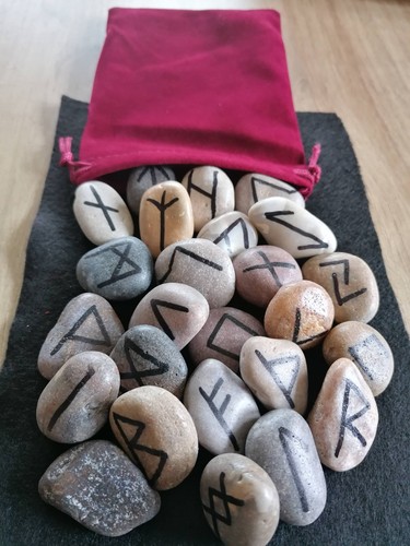 Runes set 184 handcrafted l - runes,