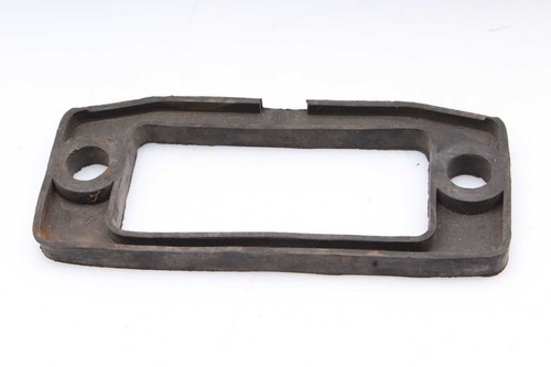 Taillight holder bracket
