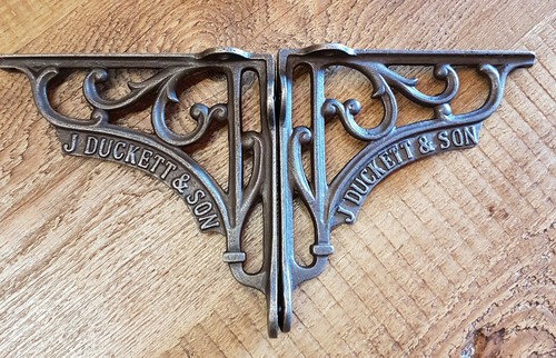 Pair cast iron - a,