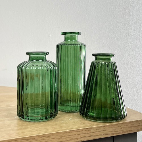 Small glass bud vases green - bud,