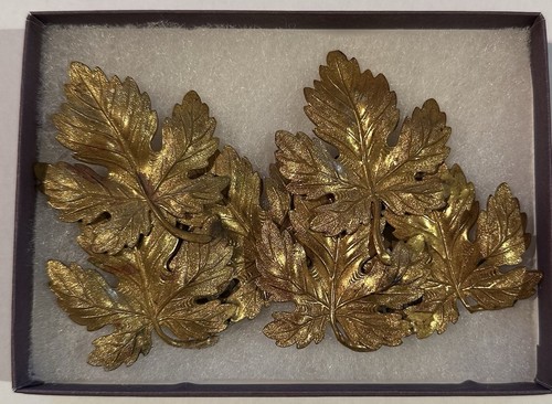 Vintage 1940s gold tone maple - vintage,