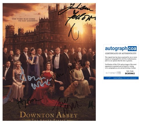 Cast signed downton abbey - x6,