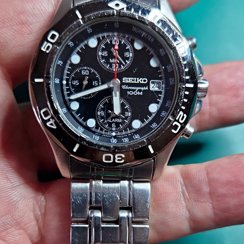 Seiko quartz chronograph - chronograph, alarm