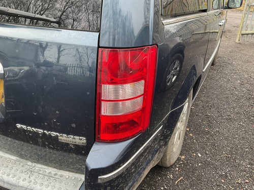 Chrysler grand voyager - chrysler,