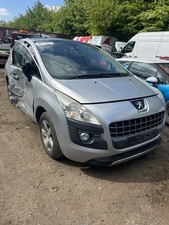 2011 Peugeot 3008 1.6 Hdi Semi Auto  Wiper Blade Breaking Free P&P