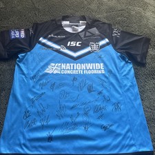 Hull FC 2019 away signed shirt. 