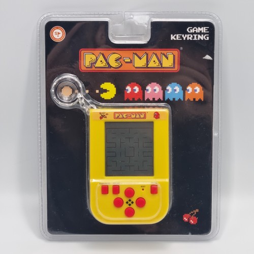 Pac man game keyring - game,