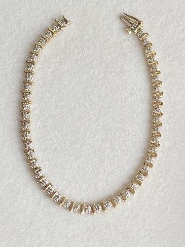 Ladies 9ct gold - 9ct, diamond