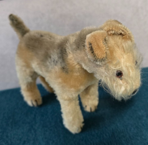 Steiff dog airedale terrier - steiff,