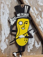 VINTAGE PLANTERS PEANUTS