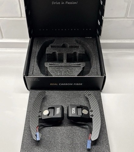Bmw real carbon fibre magnetic - real,