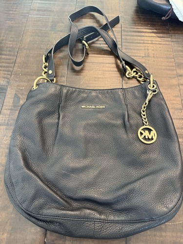 Michael kors black pebbled - black,
