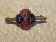 Ladies Golf Union IMF Women Girls Vintage Enamel Pin Lapel Badge / vaughtons ltd
