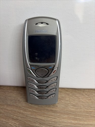 Nokia 6100 unlocked silver - nokia,