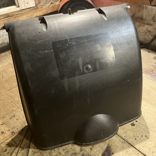 Grass flap from honda - flap, hrx426