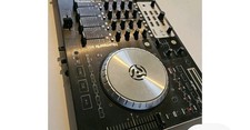 Numark NS6 4-Channel DJ Controller Professional Player