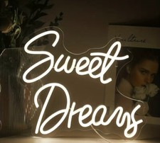 LED Neon Sign - Sweet Dreams