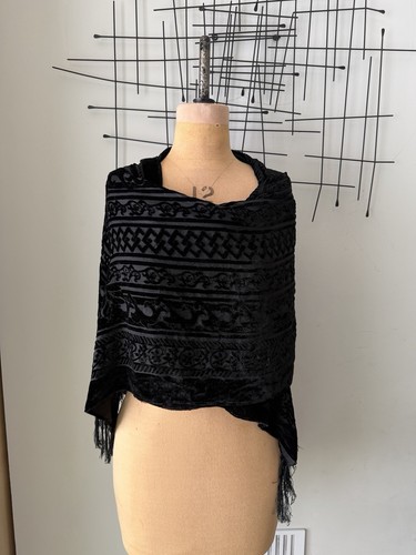 Vintage black velvet shawl - vintage,