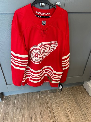 Bnwt nhl fanatics detroit - nhl,