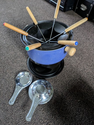 Fondue set fine - fondue, dining