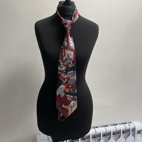 Looney toons tie - looney, room