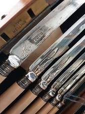 Set of 6 dessert knives and 6 forks in mahogany box