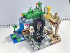 LEGO Minecraft the Skeleton