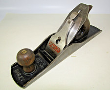 Stanley No 5½ wood plane. Stanley Bailey. Woodworking tools, Carpentry tools.