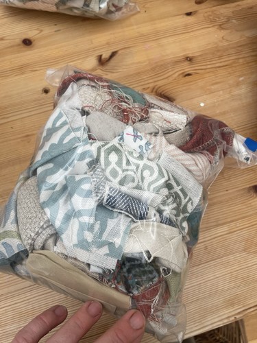 Fabric offcuts bags small - offcuts,