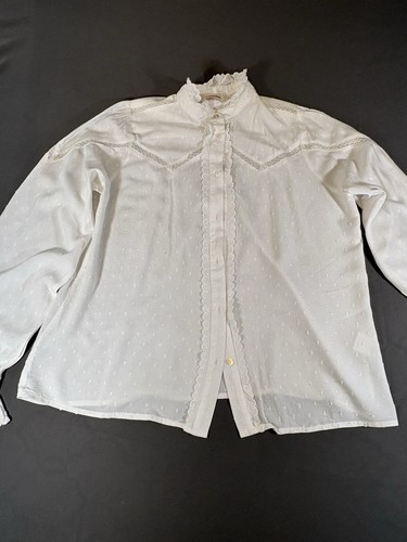 Louche white dobby - louche, lace