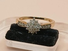 9 carat gold .25 carat diamond