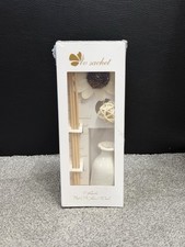 Pretty Reed Diffuser with