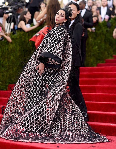 Lady gaga the china through - the,
