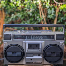 Vintage Hitachi TRK-7011E