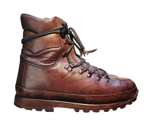 Altberg defender lightweight - defender,