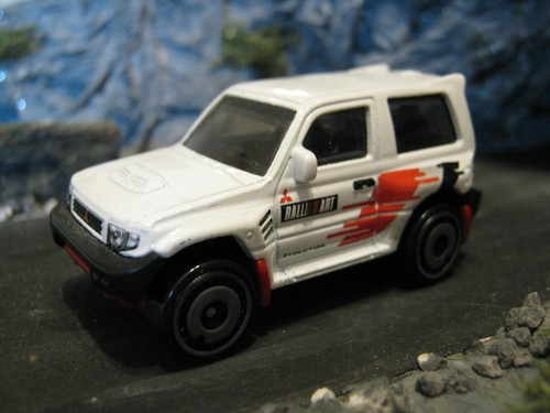 Hot wheels mitsubishi pajero - wheels,