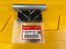 Honda cbr400 nc29 rear wheel - cbr400,
