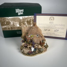 Lilliput Lane Little Bee Club