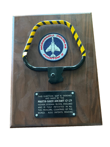 Ejection seat handle 4 - seat, f-4