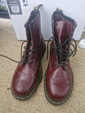 Doctor Martins Oxbloods Mens Size 9, no box