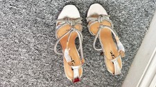 Poze Heels Size 4, Very
