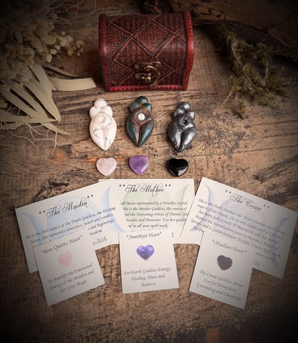 Maiden mother crone - maiden, &