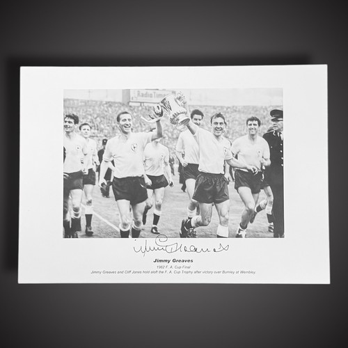 Jimmy greaves signed - greaves, photo