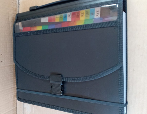 Expanding file folder - expanding,