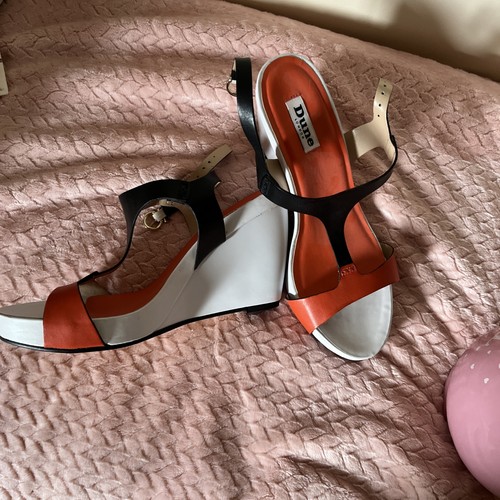 Dune size summer wedges - size,