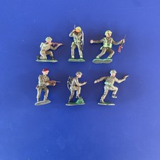 Crescent Toy Soldiers British