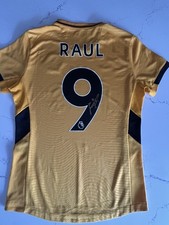 SIGNED RAUL JIMENEZ