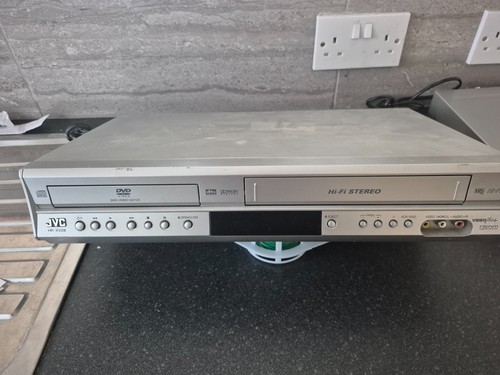 Jvc vhs video recorder - jvc,