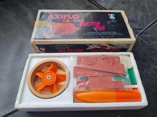 Vintage model plane - plane, axiflo