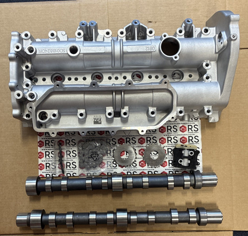 Cylinder head cover camshafts - cylinder,
